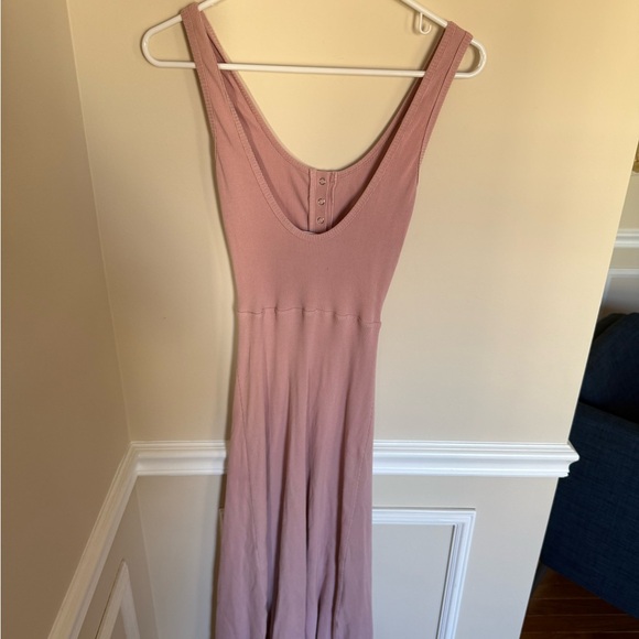 Revolve Women’s Privacy Please Malone Dress in Peony Size Medium Preppy Summer - Picture 6 of 8